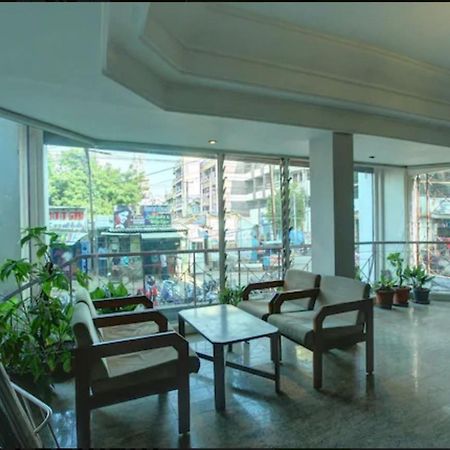 Hotel Padmam Madurai Eksteriør billede