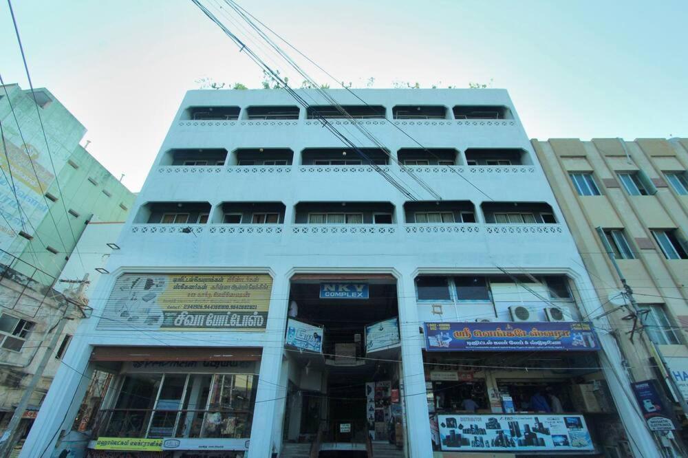 Hotel Padmam Madurai Eksteriør billede