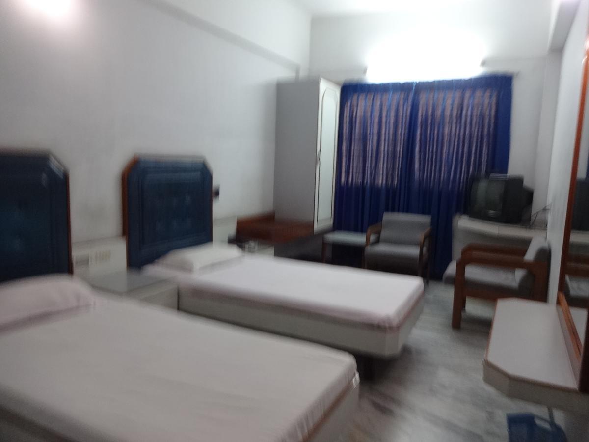 Hotel Padmam Madurai Eksteriør billede