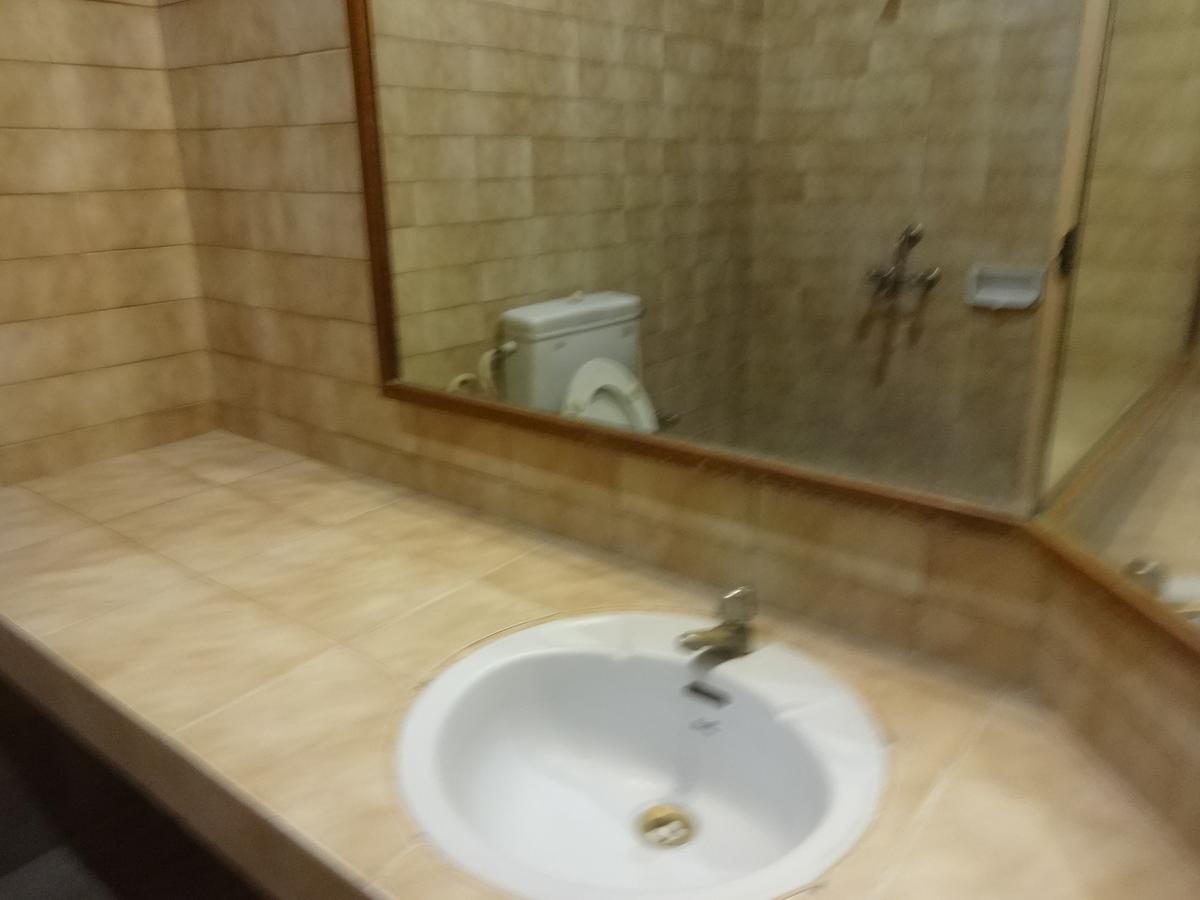 Hotel Padmam Madurai Eksteriør billede